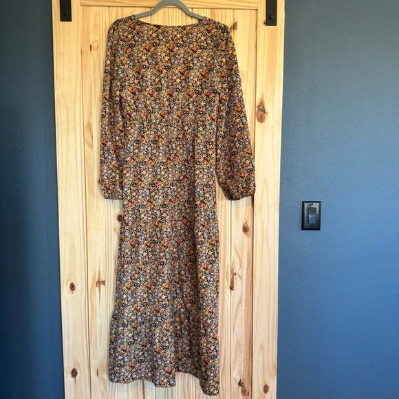 Bohemian Floral Long Sleeve Maxi Dress - Picture 10 of 10